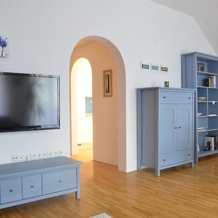 Apartment Galerija Радовлица Экстерьер фото